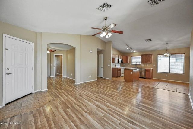 10930 W Wilshire Drive, Avondale, AZ 85392