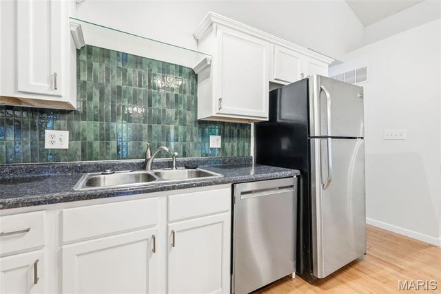 1904 N 5th Street, St Charles, MO 63301