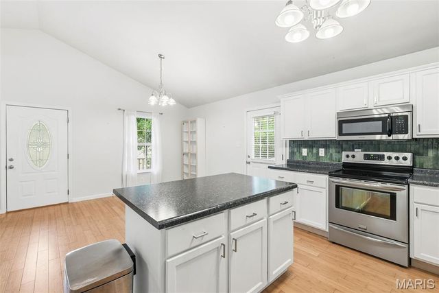 1904 N 5th Street, St Charles, MO 63301