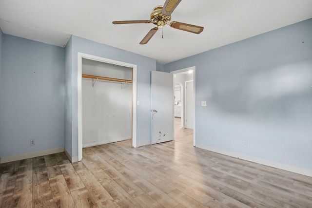 2106 5th Street, East Moline, IL 61244