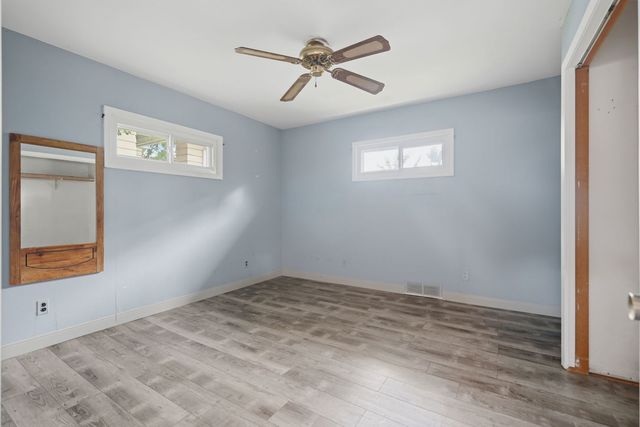 2106 5th Street, East Moline, IL 61244
