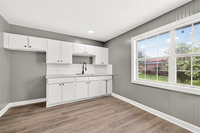 8666 Candy Street, Houston, TX 77029