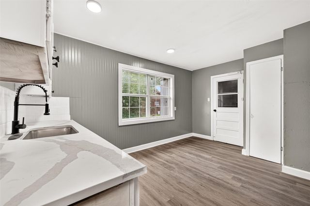 8666 Candy Street, Houston, TX 77029