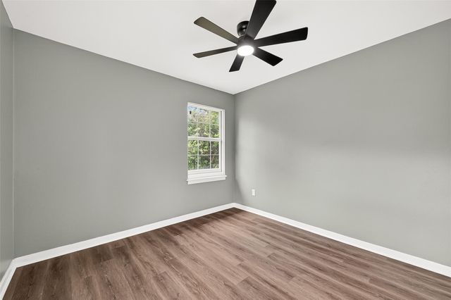 8666 Candy Street, Houston, TX 77029