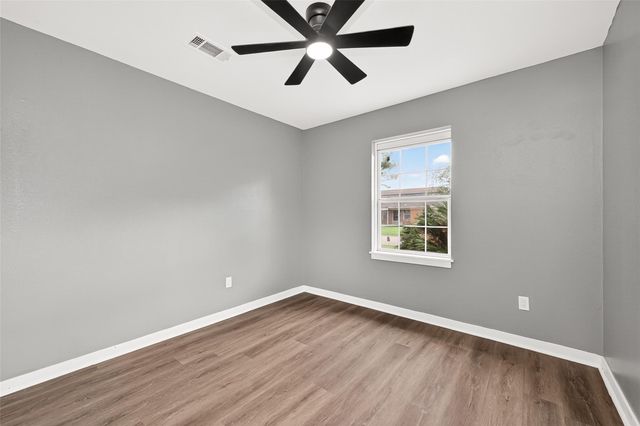 8666 Candy Street, Houston, TX 77029