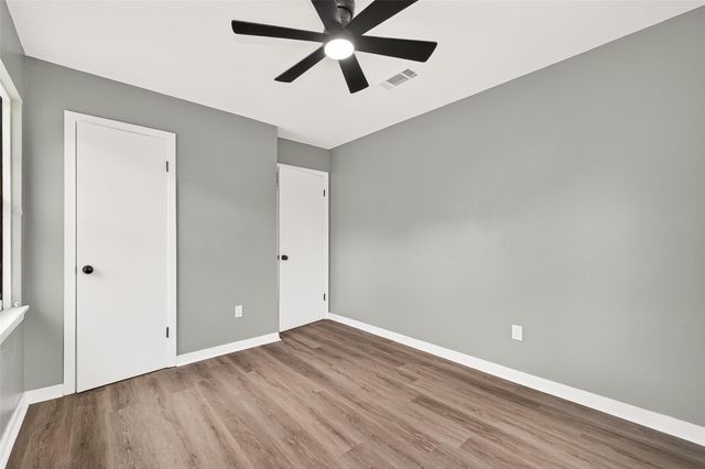 8666 Candy Street, Houston, TX 77029