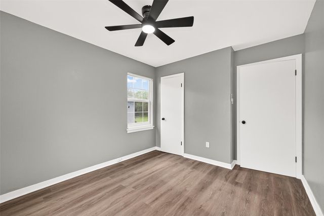 8666 Candy Street, Houston, TX 77029