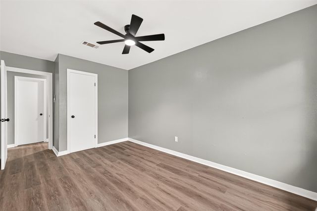 8666 Candy Street, Houston, TX 77029