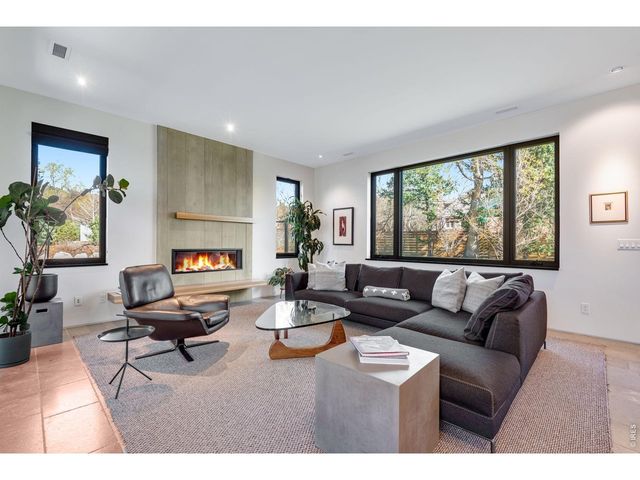 3633 Broadway St, Boulder, CO 80304