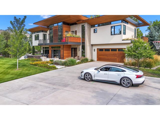 3633 Broadway St, Boulder, CO 80304