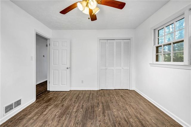 1327 Cotton Creek Drive, Lawrenceville, GA 30045