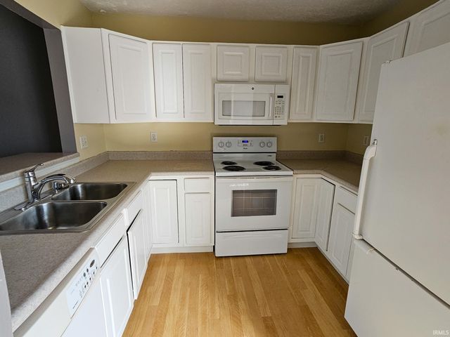 3987 S Cramer Circle, Bloomington, IN 47403