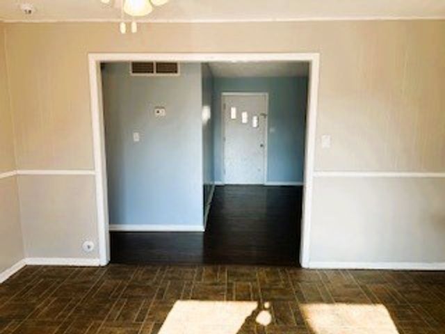 301 Linda Dr, Hopkinsville, KY 42240