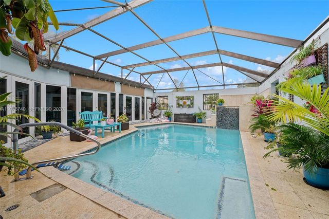 9838 SW 94th Ter, Miami, FL 33176