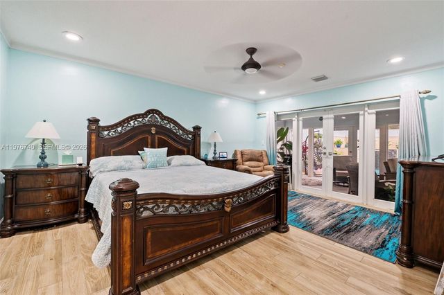 9838 SW 94th Ter, Miami, FL 33176