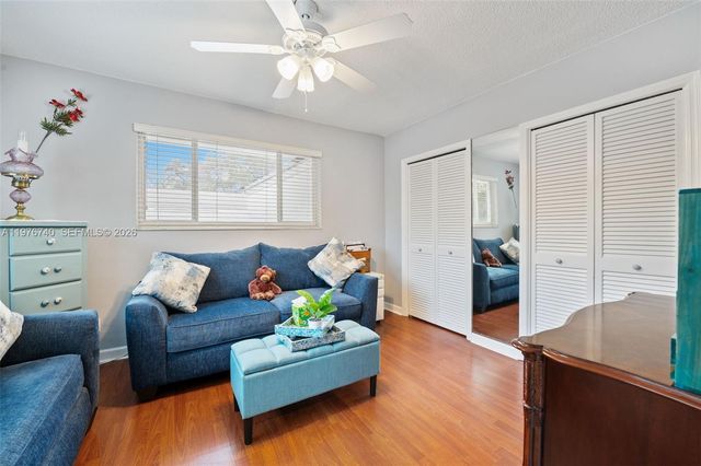 9838 SW 94th Ter, Miami, FL 33176