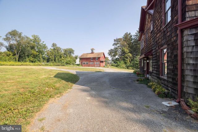 200 MAPLEHURST LN, Wilmington, DE 19808