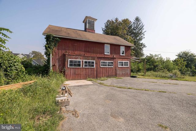 200 MAPLEHURST LN, Wilmington, DE 19808