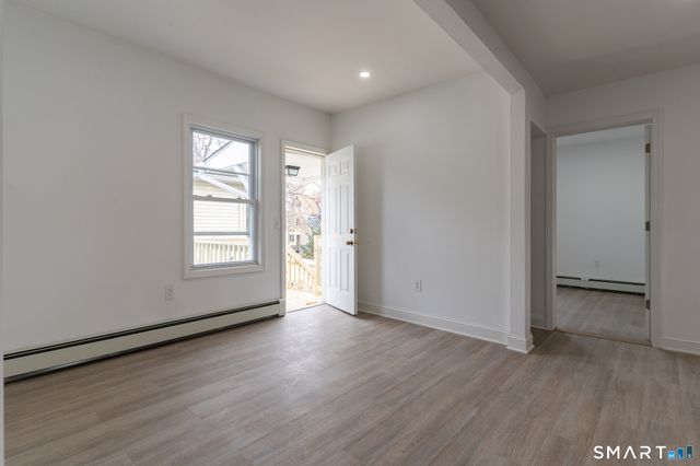 77-79 Hanford Street, Bridgeport, CT 06605