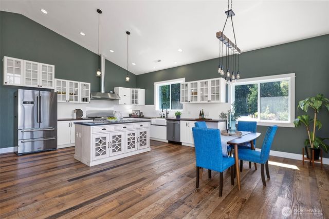 21325 Pugh Road NE, Poulsbo, WA 98370