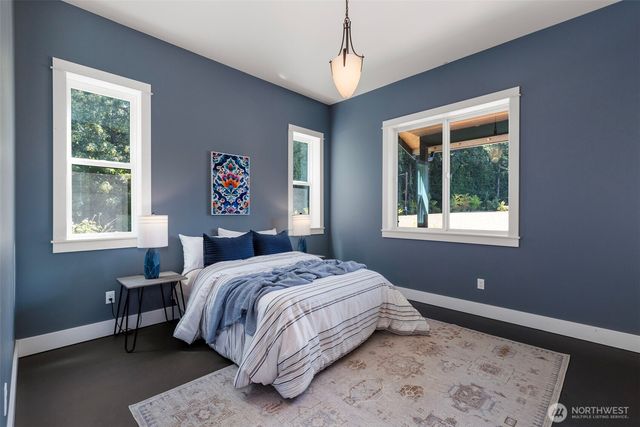 21325 Pugh Road NE, Poulsbo, WA 98370