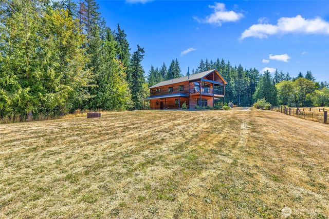 21325 Pugh Road NE, Poulsbo, WA 98370