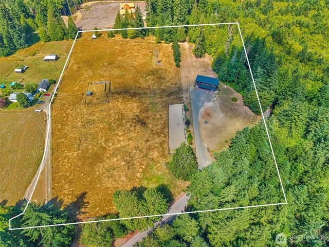 21325 Pugh Road NE, Poulsbo, WA 98370