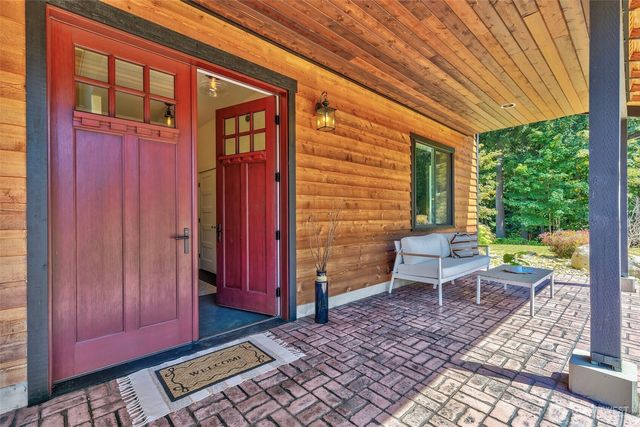 21325 Pugh Road NE, Poulsbo, WA 98370