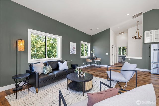 21325 Pugh Road NE, Poulsbo, WA 98370