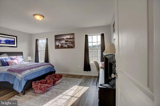 4034 PERCY AVE, Chambersburg, PA 17202