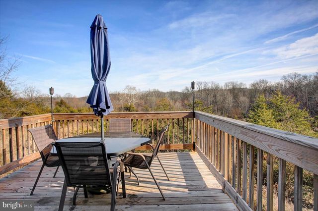 4034 PERCY AVE, Chambersburg, PA 17202