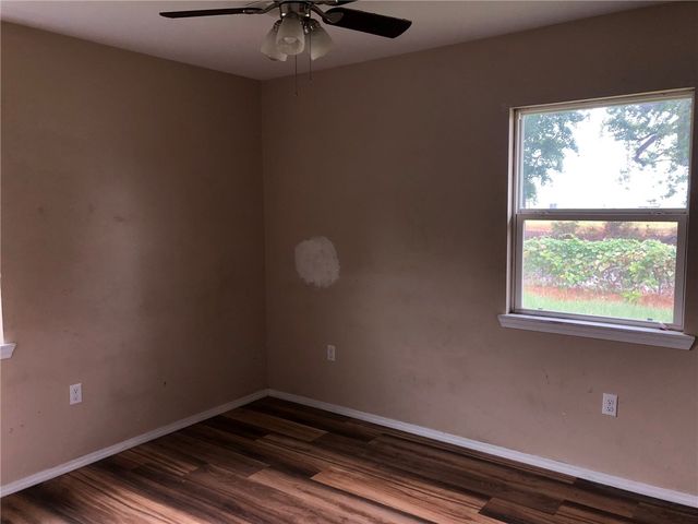 915 S 5th, Dardanelle, AR 72834