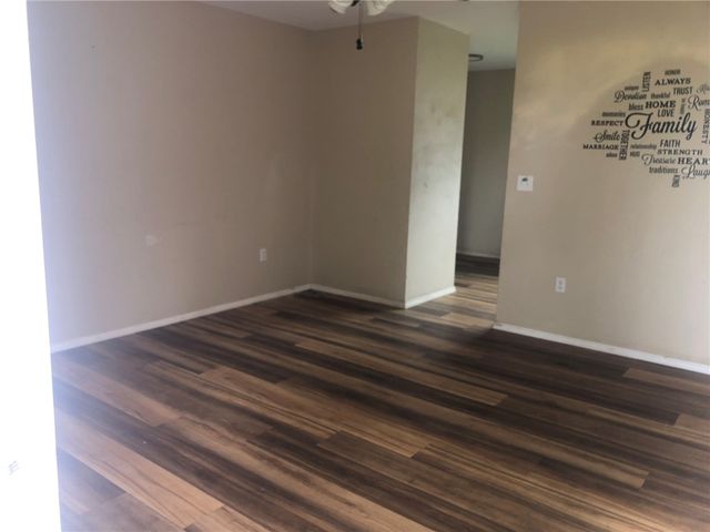 915 S 5th, Dardanelle, AR 72834