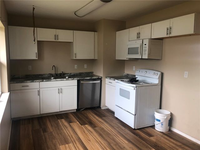 915 S 5th, Dardanelle, AR 72834