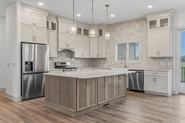 12440 Blue Jay Trail, Fort Wayne, IN 46814