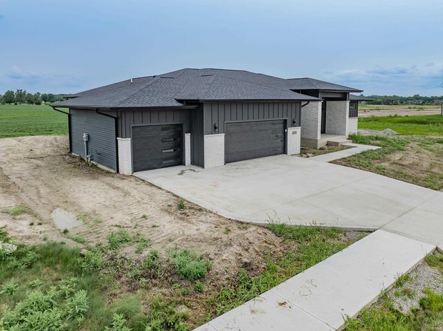 12440 Blue Jay Trail, Fort Wayne, IN 46814
