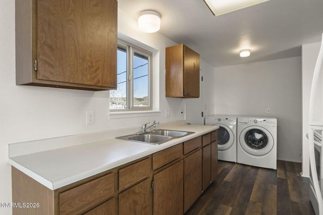 5725 Jim Denning Way, Sun Valley, NV 89433