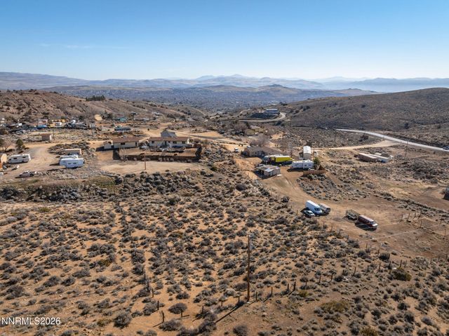 5725 Jim Denning Way, Sun Valley, NV 89433