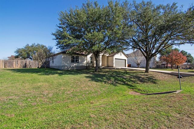 640 Bella Vista CIR, Kyle, TX 78640