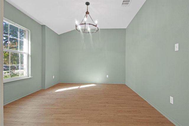 640 Bella Vista CIR, Kyle, TX 78640