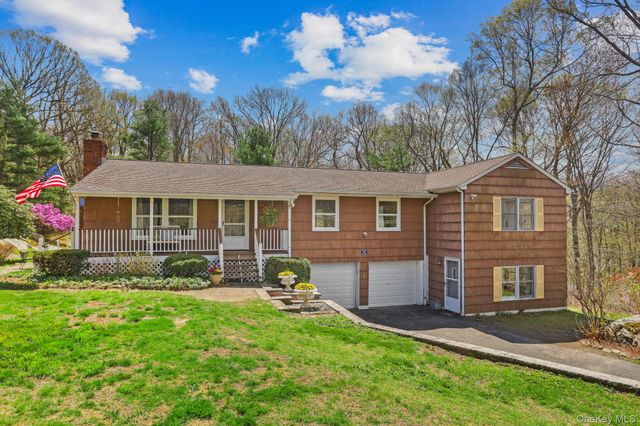 34 Glen Drive, South Salem, NY 10590