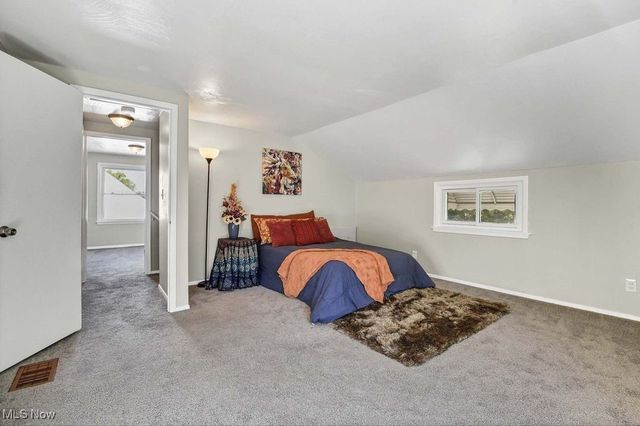 640 E 261st Street, Euclid, OH 44132