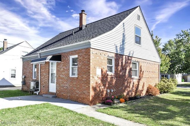 640 E 261st Street, Euclid, OH 44132