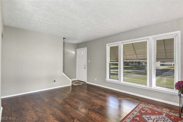 640 E 261st Street, Euclid, OH 44132