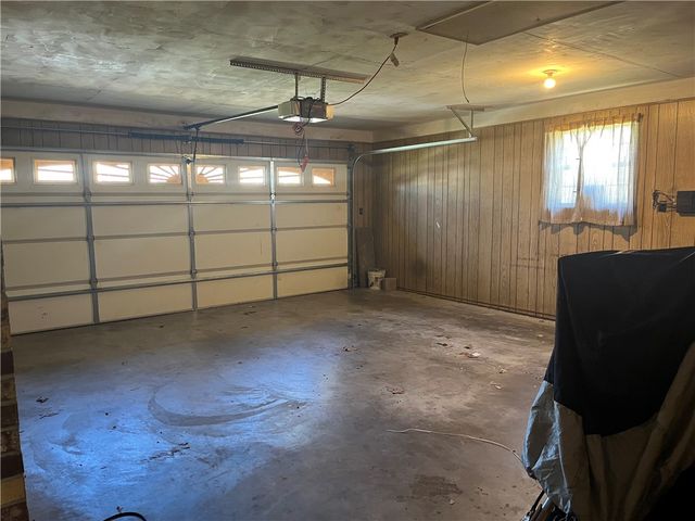 2607 W E Street, Russellville, AR 72801