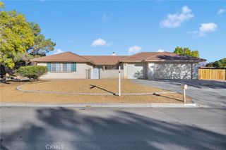 16375 Pauhaska Road, Apple Valley, CA 92307