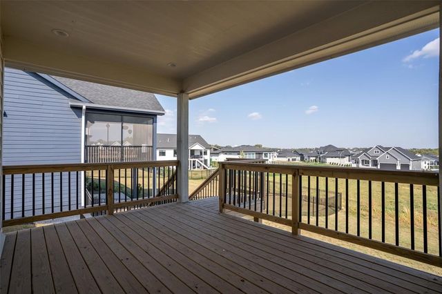 3963 Westgate Parkway, Clive, IA 50325