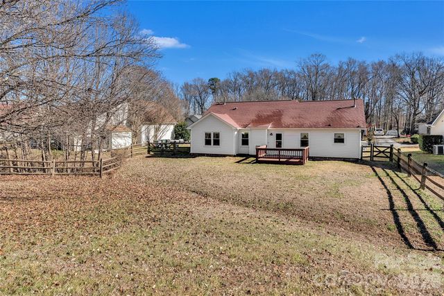 9607 Foggy Meadow Road, Charlotte, NC 28269