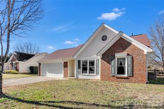 9607 Foggy Meadow Road, Charlotte, NC 28269