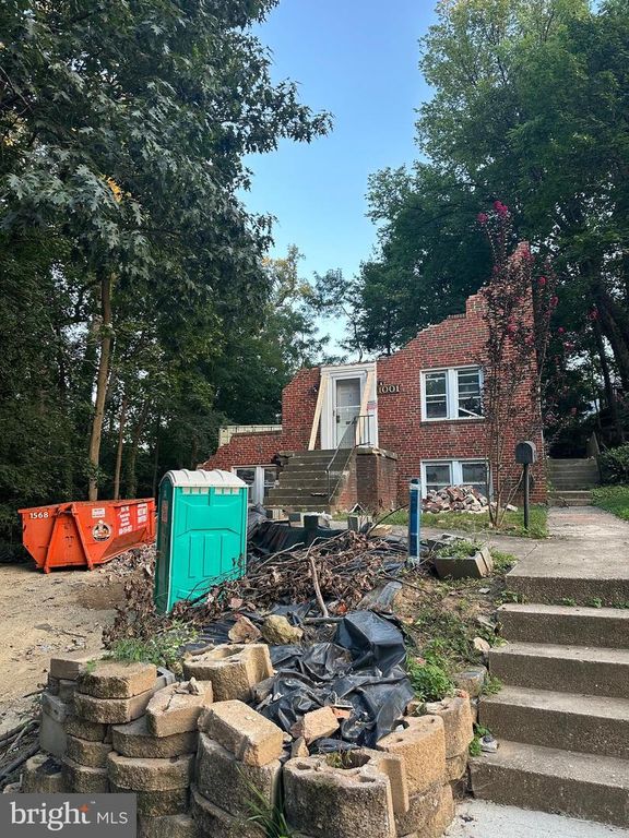 1001 KENNEBEC AVE, Takoma Park, MD 20912